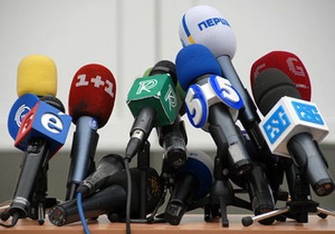 Central and Eastern Europe journalists in China