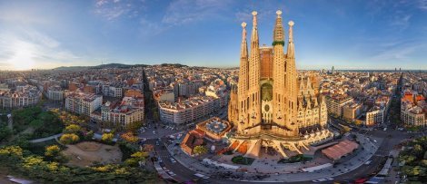 Travel to Spain: top 10 attractions of Barcelona