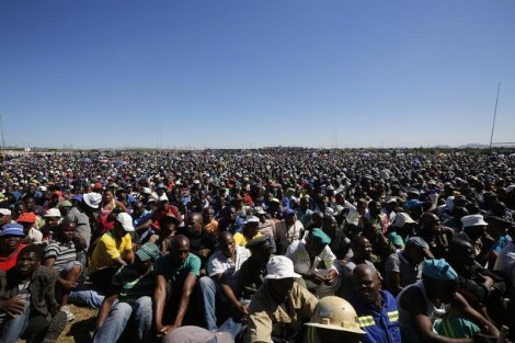 Global platinum production drops after one-month strike