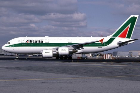 Alitalia employees at risk