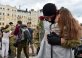 Rebels in Ukraine agree to ceasefire